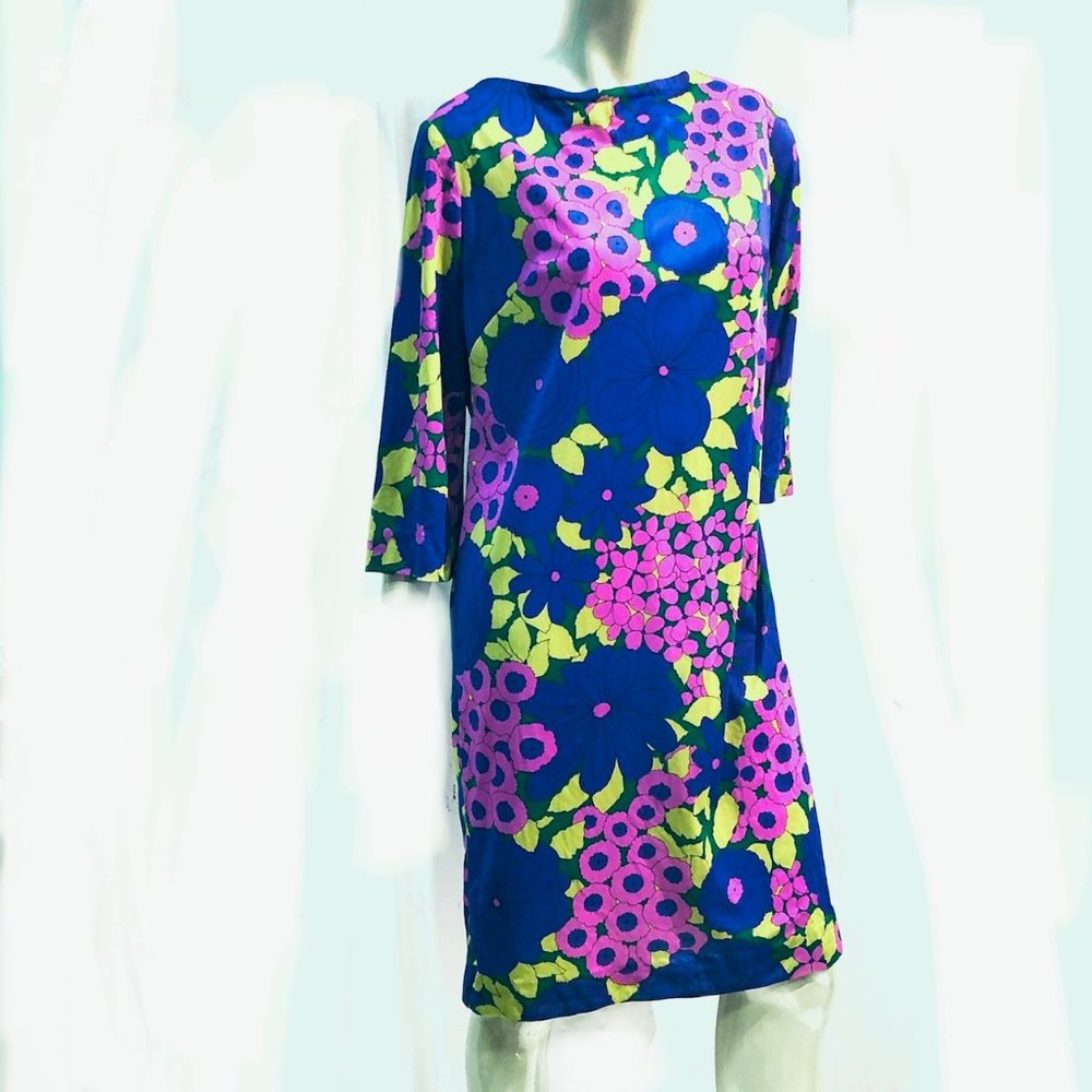Ruth Walters’s Vtg Shift Dress